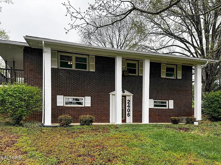 2406 Mentor School Rd, Louisville TN